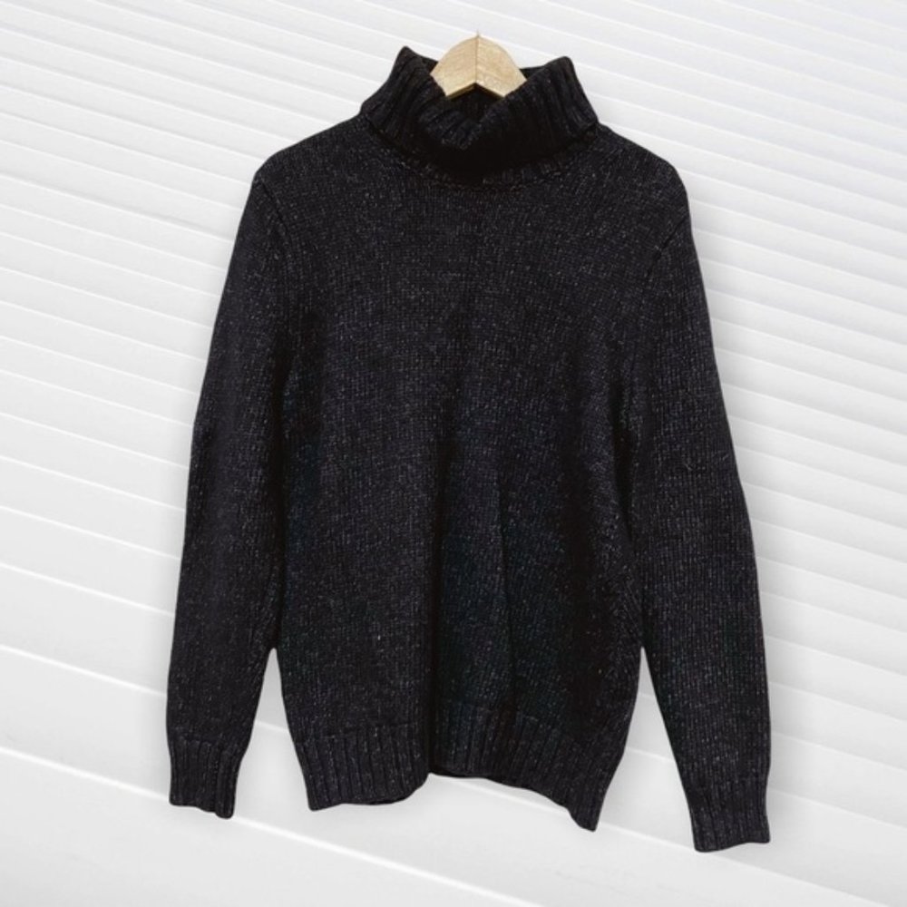 Express black knitted turtleneck long sleeve Medium